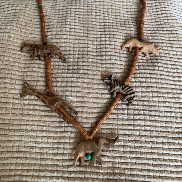 Souvenir necklace from Africa. Hand carved and beautiful. - Picture 1 of 4